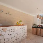 Villa Nilu Al Mare - Pool & Sea