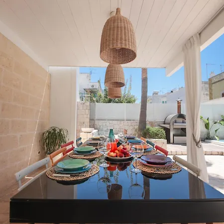 Nilu Al Mare - Pool & Sea Villa *