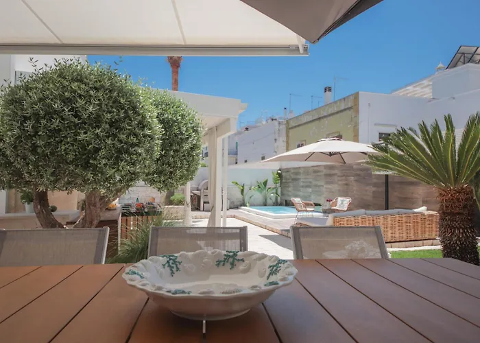 Nilu Al Mare - Pool & Sea 别墅