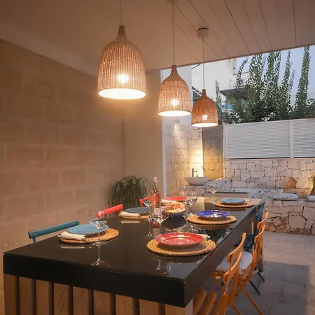 Nilu Al Mare - Pool & Sea Villa