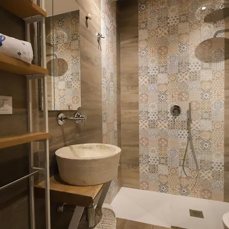 Villa Nilu Al Mare - Pool & Sea *